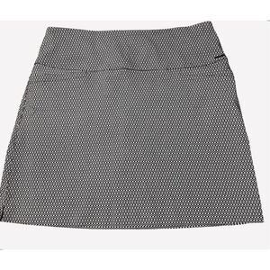 S.C.&Co. Geometric Print Black White Skort Size Large Athletic Stretch Pull-On